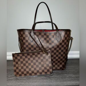 Louis Vuitton Never Full Medium with wristlet
